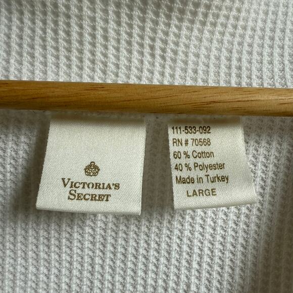 Vintage Victoria’s Secret White Knit Button Vest Top Women’s Large - Picture 7 of 8